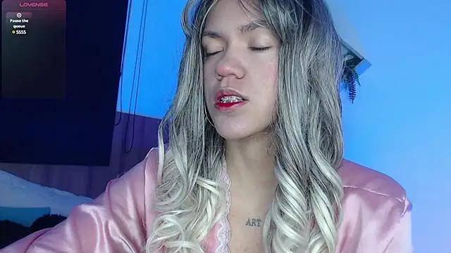 Checkout the world of free chat sex and chat with our steamy slutz, bringing your cherished characters to life with authentic outfits and live productions.