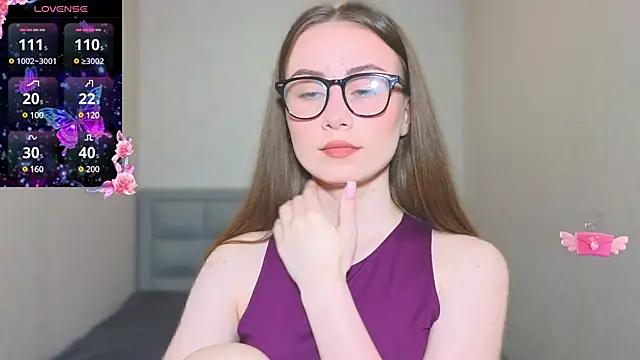 AminaLuxuryy from StripChat is Freechat