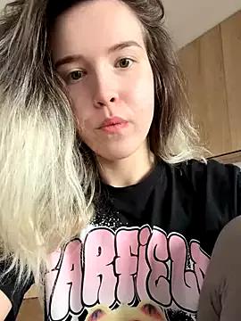 Amira_jenson from StripChat is Freechat
