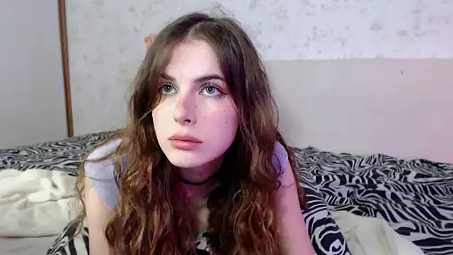 AmnesiaKate from StripChat is Freechat