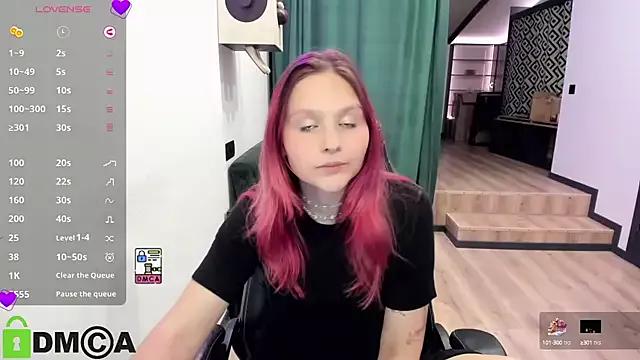 Amur_Amore from StripChat is Freechat
