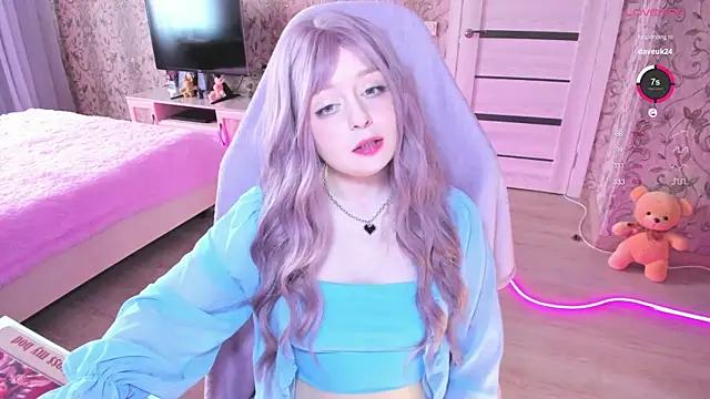 Amy_honey_angel from StripChat is Freechat