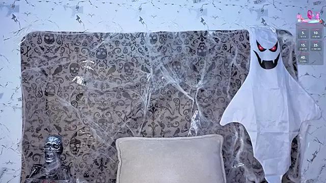 andrea_miller1 from StripChat is Freechat