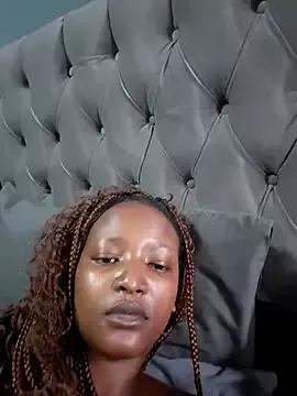 AndyMommy from StripChat is Freechat