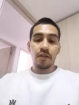 Andyy_Carterr from StripChat is Freechat