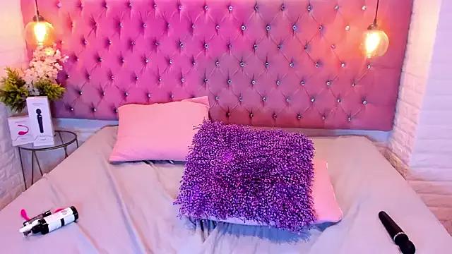 Checkout the world of free chat sex and chat with our steamy slutz, bringing your cherished characters to life with authentic outfits and live productions.