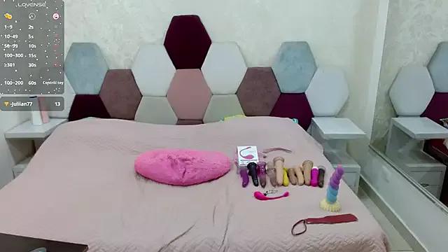 angel_blue from StripChat is Freechat
