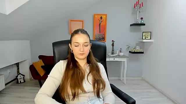 AnneWilsonn from StripChat is Freechat