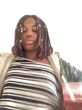 Annia_DH from StripChat is Freechat