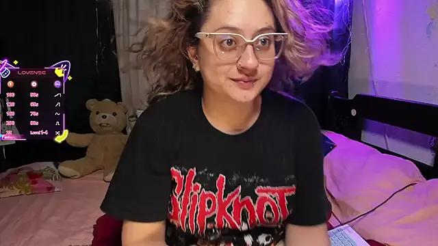 Checkout the world of free chat sex and chat with our steamy slutz, bringing your cherished characters to life with authentic outfits and live productions.