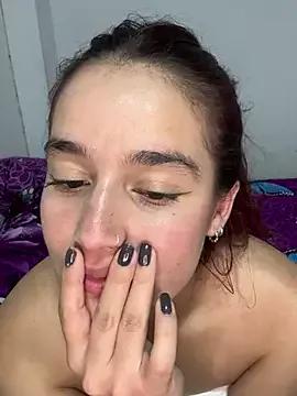 Ari_Baker from StripChat is Freechat