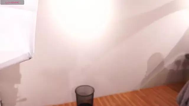 Ariaa_Isabell from StripChat is Freechat