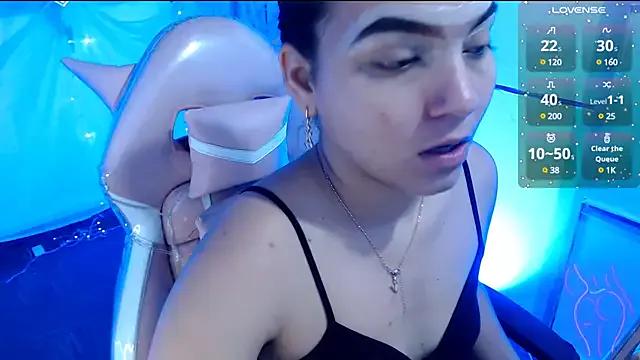 Ariadna_Green from StripChat is Freechat