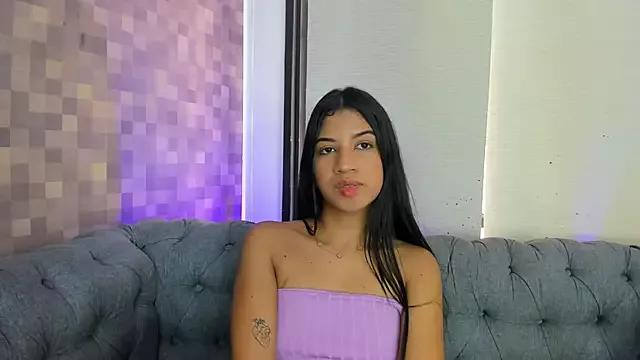 ariana_cardona from StripChat is Freechat