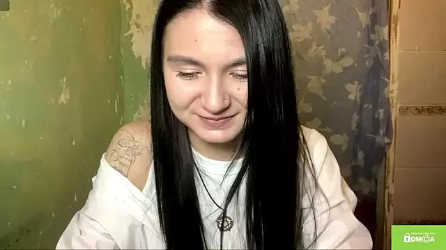 ArianeBhayani from StripChat is Freechat