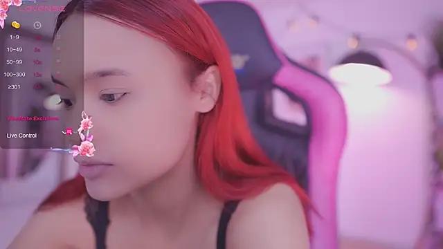 arie_stone_ from StripChat is Freechat