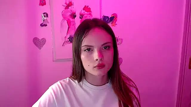 Ariella_ari from StripChat is Freechat