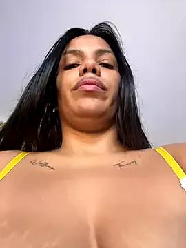 ArielleMillerr- from StripChat is Freechat