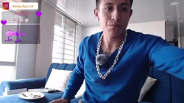 ashely_ryan24 from StripChat is Freechat