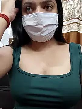 Ashley-Belth from StripChat is Freechat