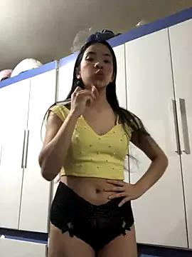 ashleyy20 from StripChat is Freechat