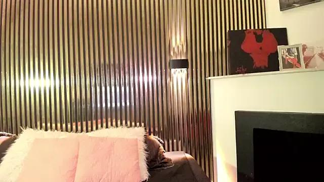AstridBayon from StripChat is Freechat