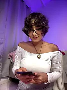 aurora_xoxo from StripChat is Freechat