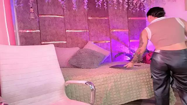 AuroraLanee_ from StripChat is Freechat