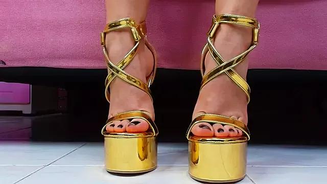 Checkout the world of free chat sex and chat with our steamy slutz, bringing your cherished characters to life with authentic outfits and live productions.