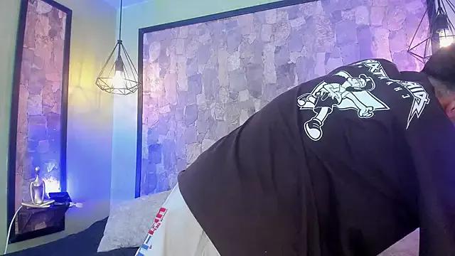 Axel_Draven from StripChat is Freechat