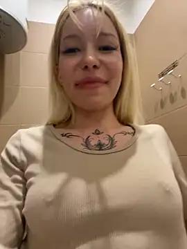 babydolll from StripChat is Freechat