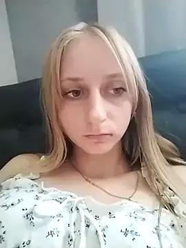 babyXlove from StripChat is Freechat