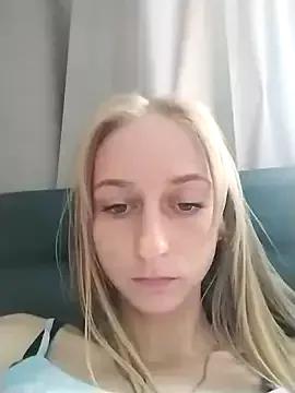 babyXlove from StripChat is Freechat
