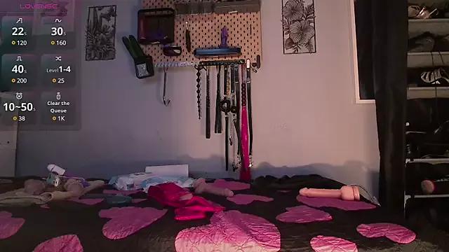 barbarah_ from StripChat is Freechat