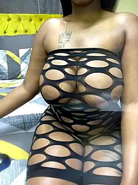 BeautyAuroa from StripChat is Freechat
