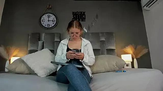 Checkout the world of free chat sex and chat with our steamy slutz, bringing your cherished characters to life with authentic outfits and live productions.