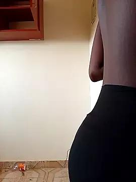 BelindaLexy from StripChat is Freechat