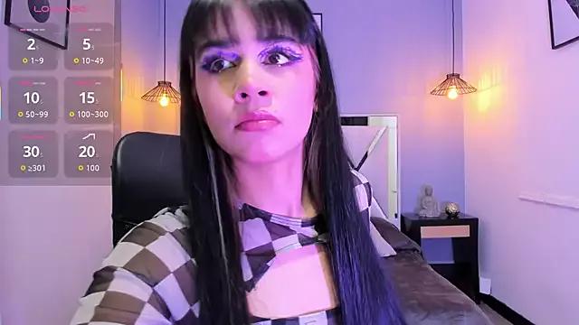 Bell_marinny from StripChat is Freechat