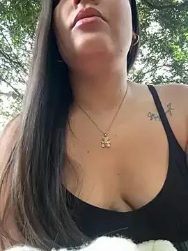 Bella-kim- from StripChat is Freechat
