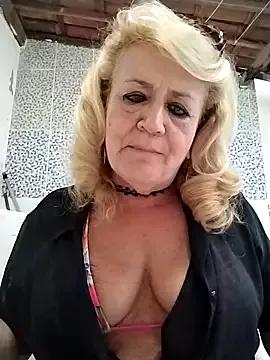 Belladama61 from StripChat is Freechat