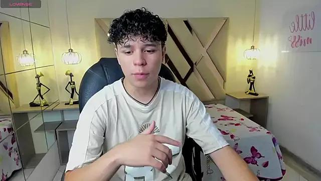 BenjaminTwink_ from StripChat is Freechat