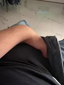 BigDickFY from StripChat is Freechat