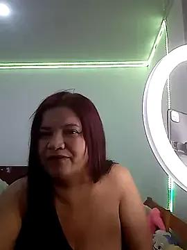 bigmami-squirt from StripChat is Freechat