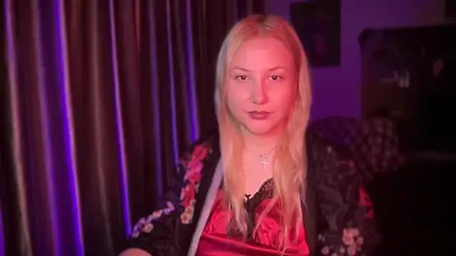 BikiHellena from StripChat is Freechat