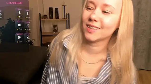 BlissGoode from StripChat is Freechat