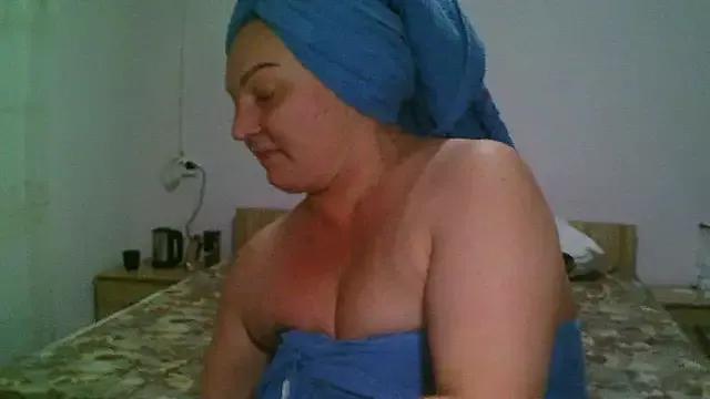 Blue-sky69 from StripChat is Freechat