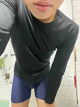 Boyshuaaa from StripChat is Freechat