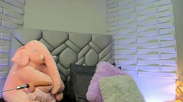 Checkout the world of free chat sex and chat with our steamy slutz, bringing your cherished characters to life with authentic outfits and live productions.