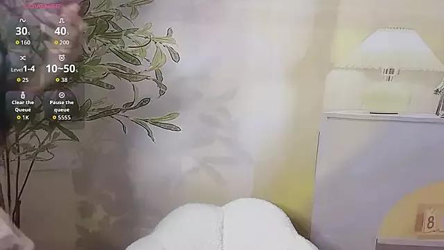 bunny-- from StripChat is Freechat