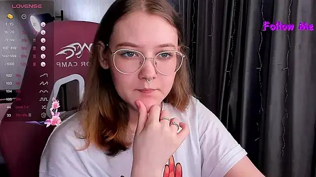 bunny_bubble from StripChat is Freechat